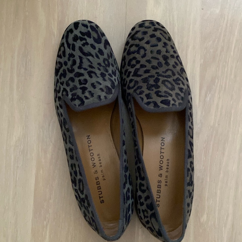 Stubbs and Wooten velvet smoking slippers.